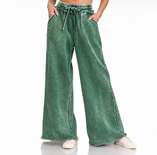 Game Day Social Club™ Vintage Wash Wide Leg Sweatpants